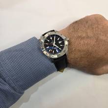 Thumbnail von Breitling Avenger GMT 44mm Automatic Complete