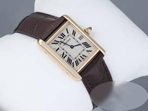Thumbnail von Cartier Tank Louis Cartier Large Model Yellow Gold 750 2016 W1529756 Gold Women Men
