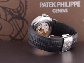Thumbnail von Patek Philippe Aquanaut 5164a Travel Time Like New Full Set 2013