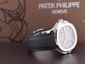 Thumbnail von Patek Philippe Aquanaut 5164a Travel Time Like New Full Set 2013