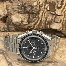 Thumbnail von Omega Speedmaster Professional Moonwatch Speedmaster Prof. Saphir - NEW ITEM - FULL SET 2026 German - Ref. 31030425001002 NEW GERMAN FULL SET