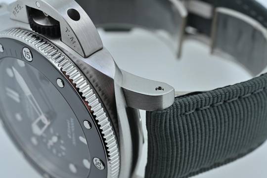 Panerai Submersible QuarantaQuattro eSteel Grigio Roccia PAM01288 PAM 1288