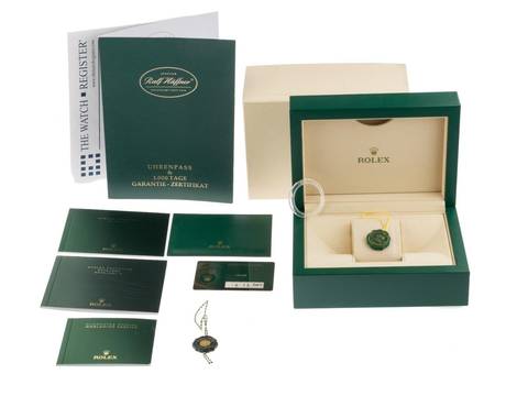  Rolex GMT-Master II Ref.126713GRNR Bj.2025 Full Set Ungetragen GMT Master II Jubilee Armband 