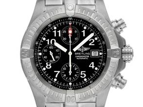 Thumbnail von Breitling Avenger II Ref.E13360 Year 2001 Full Set Original Vintage Unpolished Avenger II Titanium
