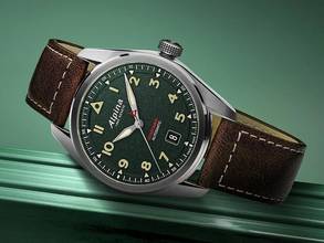 Thumbnail von Alpina Startimer Pilot Ref.AL-525KW4S36 Full Set New Startimer Pilot Green Dial