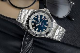 Thumbnail von Breitling Superocean Automatic 42 Steel Men's Watch Ref A17375211B1A1