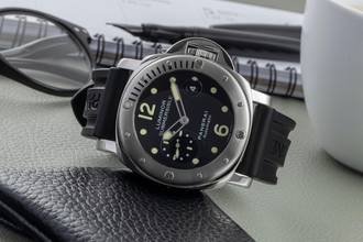 Thumbnail von Panerai Luminor Submersible Automatic Date Steel Men's Watch Ref. PAM00024 B&P