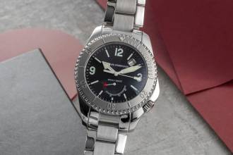 Girard Perregaux Sea Hawk II ステンレススチール 自動巻き Ref. 49900.1.11.6146 箱