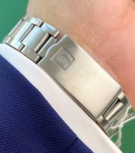 Thumbnail von Omega Genève Serviced Geneva Dynamic Rare Burgundy Dial Vintage Automatic