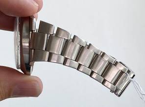 Thumbnail von Omega Genève Serviced Geneva Dynamic Rare Burgundy Dial Vintage Automatic