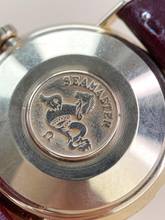 Thumbnail von Omega Seamaster DeVille Serviced Seamaster De Ville Vintage Automatic Automatic Solid Gold 14ct Linen Dial