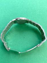 Thumbnail von Omega Classic 34mm Vintage Quartz Steel Strap