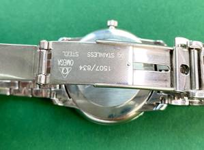 Thumbnail von Omega Classic 34mm Vintage Quartz Steel Strap