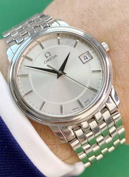 Omega Classic 34mm Vintage Quarz Steel Strap