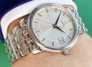 Thumbnail von Omega Classic 34mm Vintage Quartz Steel Strap