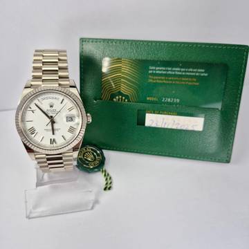 Rolex Day-Date 40mm Presidente Ouro Branco Automático Completo