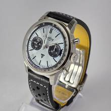 Thumbnail von Breitling Top Time B01 Triumph Special Edition 41mm Automatic Complete