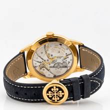 Thumbnail von Patek Philippe Calatrava Travel Time Full Set