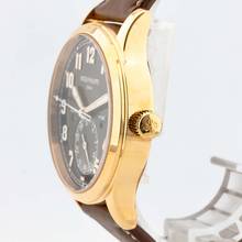 Thumbnail von Patek Philippe Calatrava Pilot Travel Time Full Set