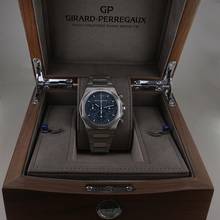 Thumbnail von Girard Perregaux Laureato Chronograph Ø 42 mm Blue Dial Full Set