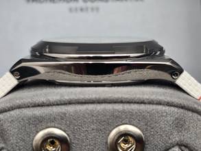 Thumbnail von Vacheron Constantin Overseas Dual Time Cardinal Points North 41mm 7930V/210T-H073 Whita dial Unworn/New Condition Full Set 7-2026