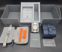 Thumbnail von Vacheron Constantin Overseas Dual Time Cardinal Points North 41mm 7930V/210T-H073 Whita dial Unworn/New Condition Full Set 7-2026