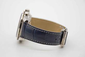 Thumbnail von Omega Speedmaster Moonwatch Chronograph, nearly new titanium Speedy dial, blue, from 2024