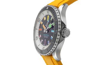 Thumbnail von Breitling Superocean Automatic 42 Rainbow stainless steel Ref. A17375211B2S2 B&P 2025