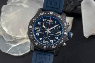 Breitling Endurance Pro Chronograph Breitlight Quartz Ref. X82310D51B1S1 B&P