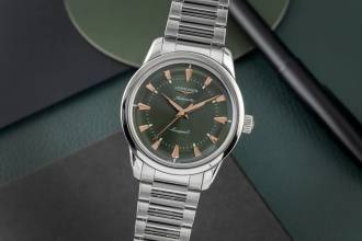 Longines Conquest Heritage ステンレススチール 自動巻き メンズ腕時計 L1.649.4.02.6 B&P 2026