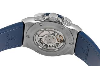 Thumbnail von Hublot Classic Fusion 45 Blue Chronograph Titanium Ref. 521.NX.7170.LR B&P 2021
