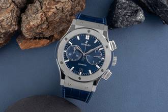 Thumbnail von Hublot Classic Fusion 45 Blue Chronograph Titanium Ref. 521.NX.7170.LR B&P 2021
