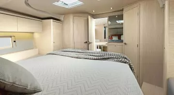 Thumbnail von Beneteau Oceanis 51.1