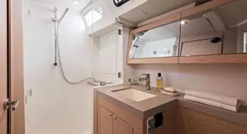 Thumbnail von Beneteau Oceanis 51.1