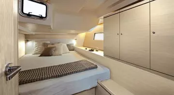 Thumbnail von Beneteau Oceanis 51.1