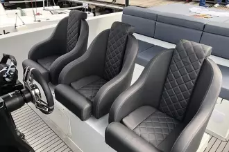 Thumbnail von De Antonio Yachts D28 Xplorer