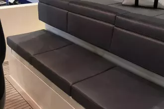 Thumbnail von De Antonio Yachts D28 Xplorer