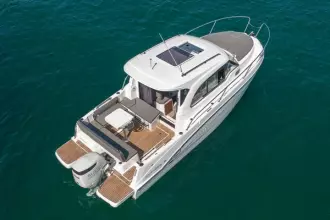 Thumbnail von Beneteau Antares 8