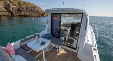 Thumbnail von Beneteau Antares 8