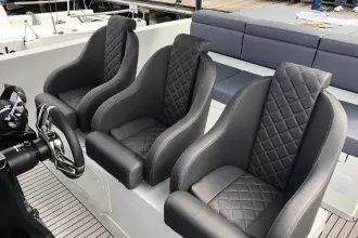 Thumbnail von De Antonio Yachts D28 Xplorer