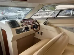 Thumbnail von Sealine F34 lying elsewhere