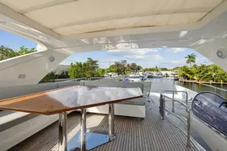 Thumbnail von Azimut 70 Somewhere I Belong
