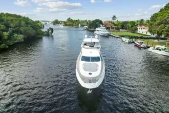 Thumbnail von Azimut 70 Somewhere I Belong