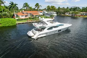 Thumbnail von Azimut 70 Somewhere I Belong