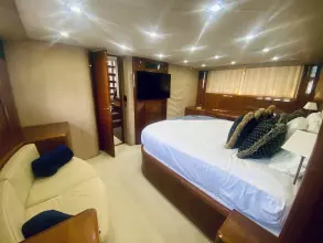 Thumbnail von Viking 70 Convertible Grand Cru