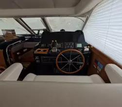 Thumbnail von Tiara Yachts 5200 Sovran Salon