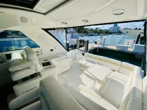 Thumbnail von Sea Ray 450 Sundancer Hyde A Way