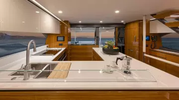 Thumbnail von Riviera Motor Yacht Open 78