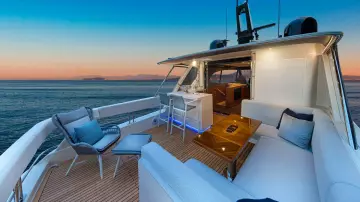 Thumbnail von Riviera Motor Yacht Open 78