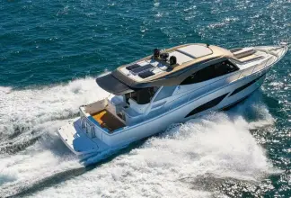 Riviera 585 Suv